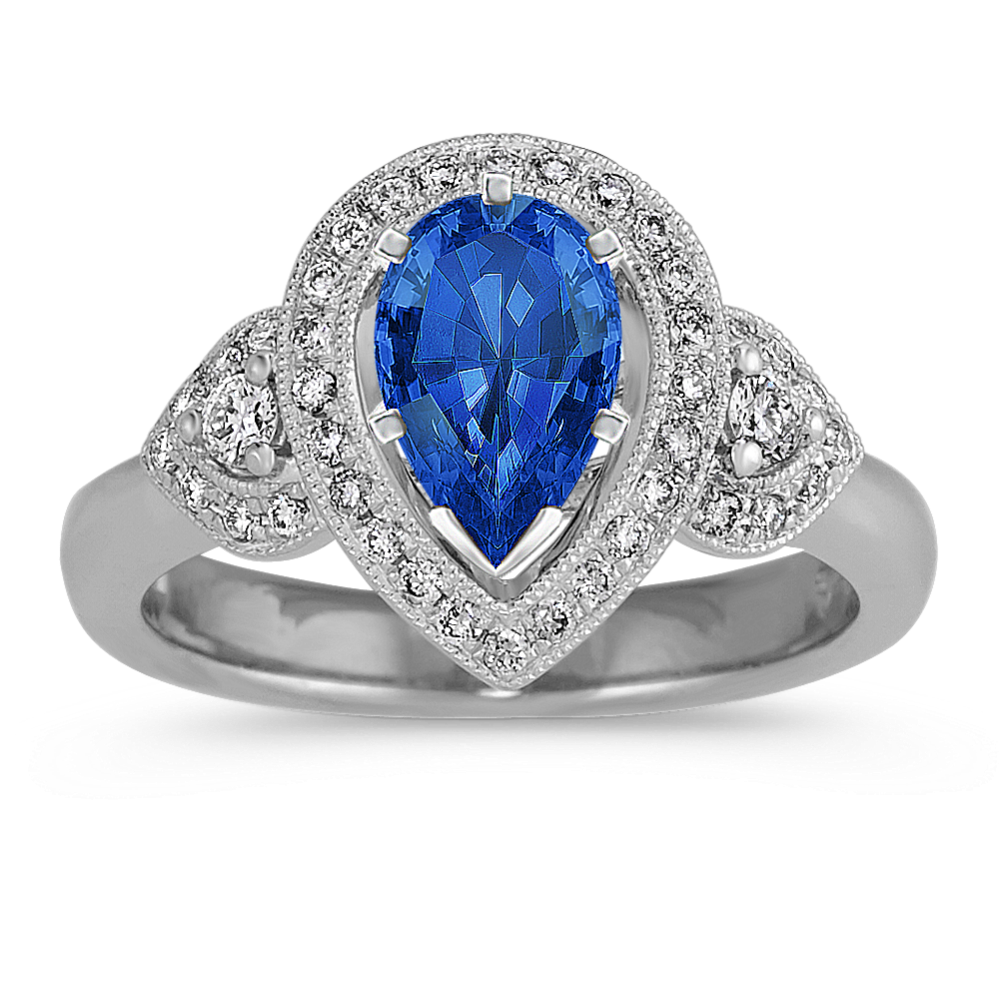 8.37 mm Traditional Natural Sapphire Engagement Ring in Platinum