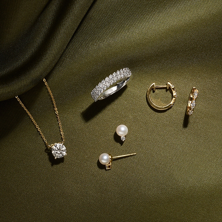 6mm Cultured Akoya Pearl and Natural Diamond Earrings