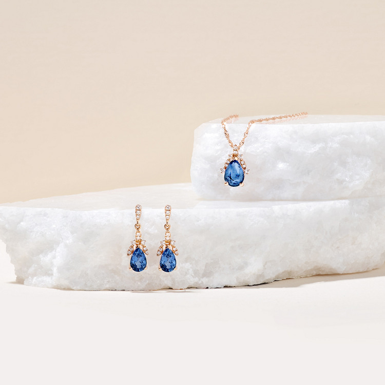 Kentucky Blue Natural Sapphire and Natural Diamond Dangle Earrings