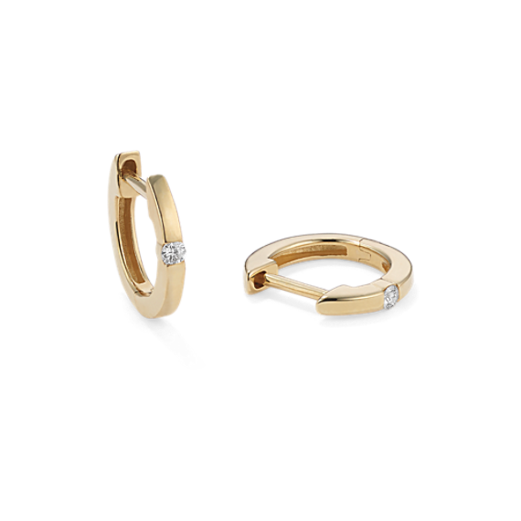 Isa 0.04 tcw Diamond Huggie Hoops