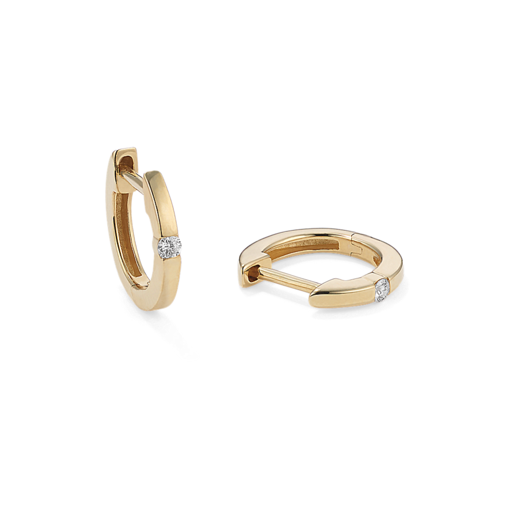 Isa 0.04 tcw Diamond Huggie Hoops