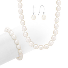 A Pearl Necklace, Pearl Bracelet, and pair of Pearl Dangle Earrings