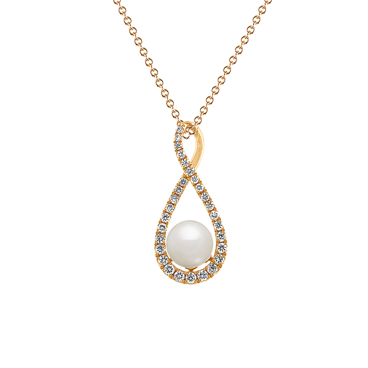 Chateau 6mm Akoya Pearl and Natural Diamond Pendant in 14K Yellow Gold (18 in)