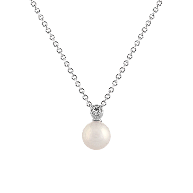 6mm Cultured Akoya Pearl and Natural Diamond Pendant (18 in)