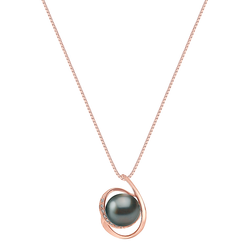 10mm Tahitian Cultured Pearl and Round Diamond Pendant in Rose Gold (18 in)