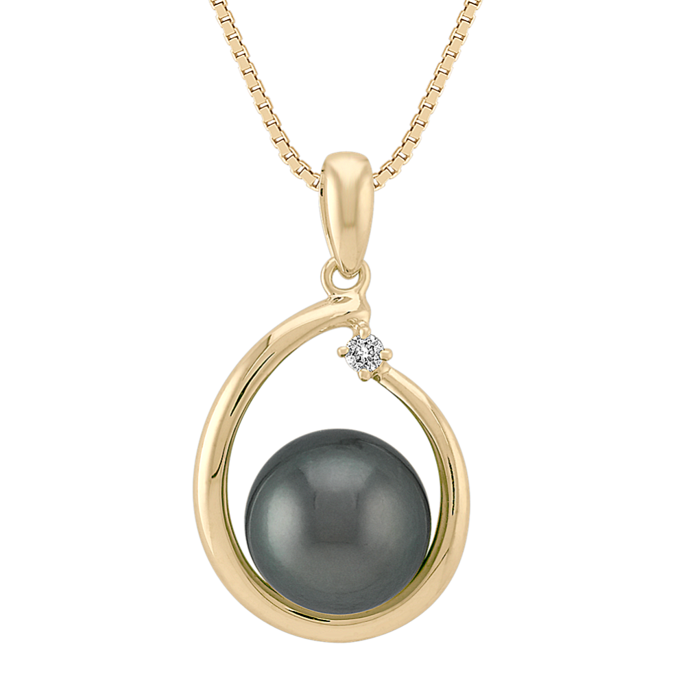 10mm Cultured Pearl and Diamond Pendant (18'')