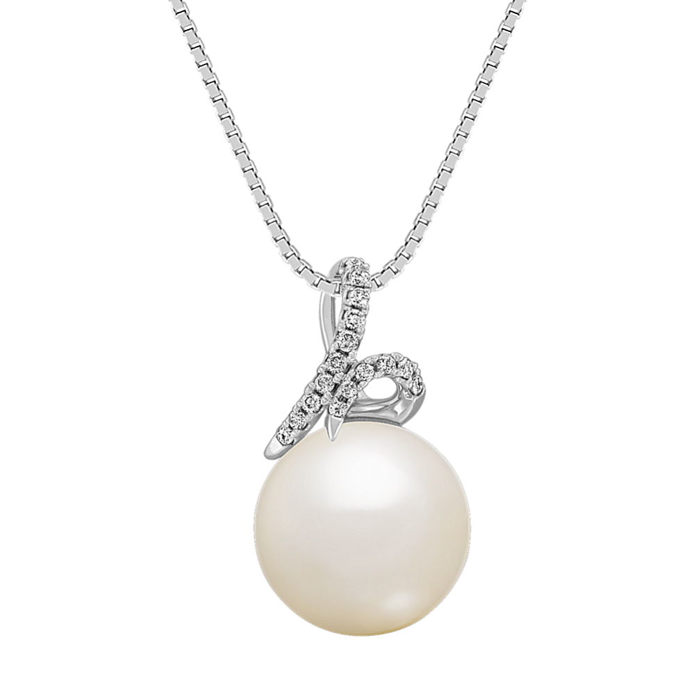 11mm South Sea Cultured Pearl and Diamond Pendant (18 in)