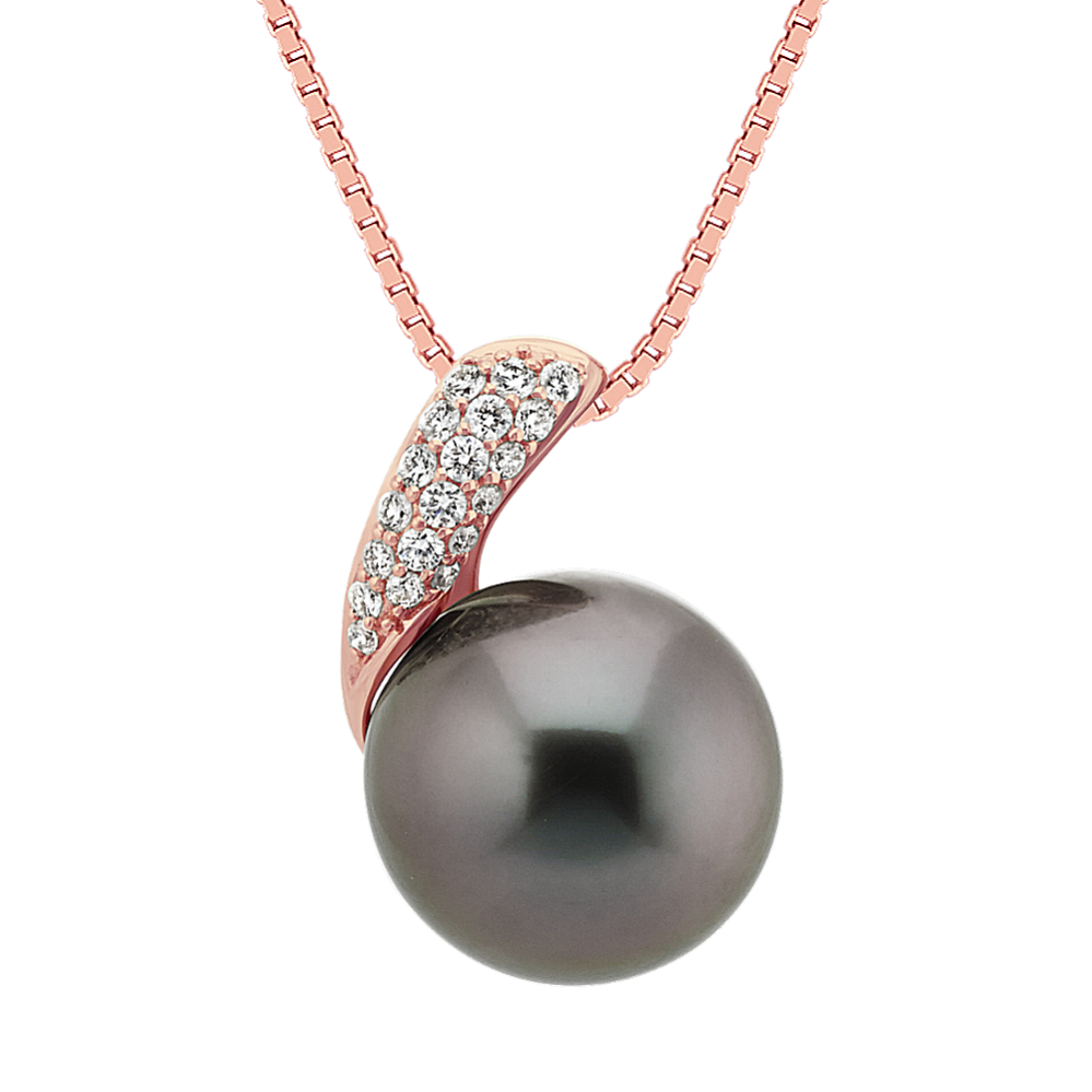 12mm Tahitian Cultured Pearl Pendant with Diamonds (18 in)