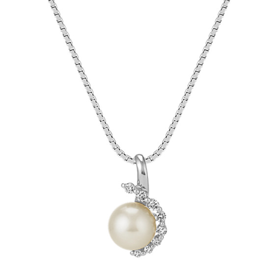 7mm Cultured Akoya Pearl and Round Diamond Pendant (18 in)