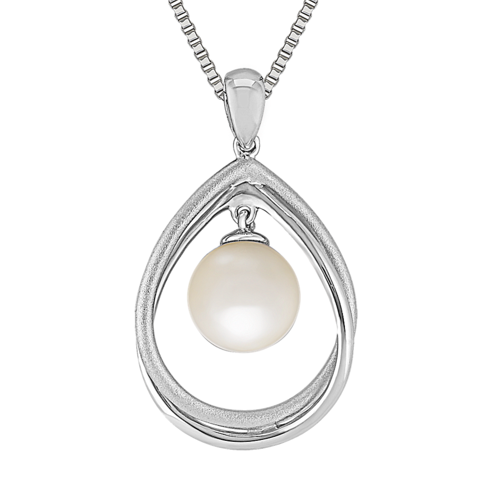 8.5mm Freshwater Cultured Pearl Pendant in Sterling Silver (20 in)