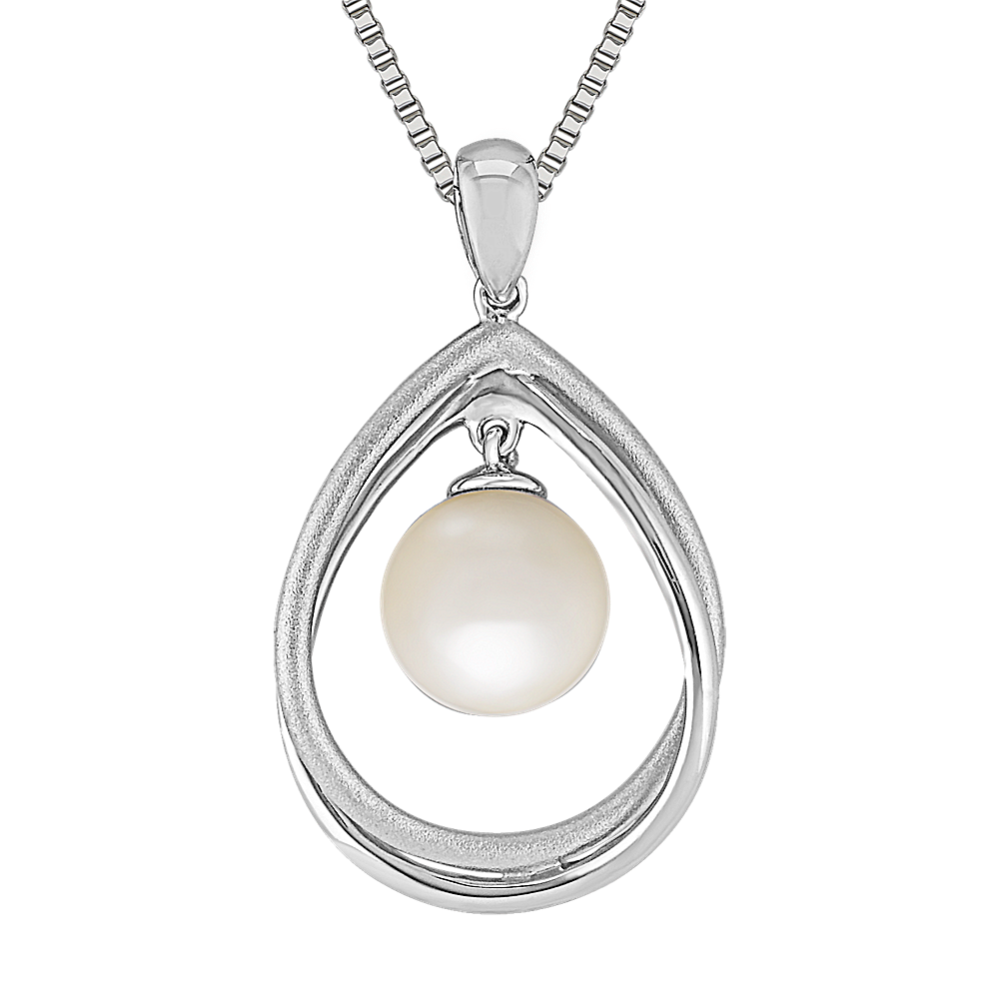 8.5mm Freshwater Cultured Pearl Pendant in Sterling Silver (20'')