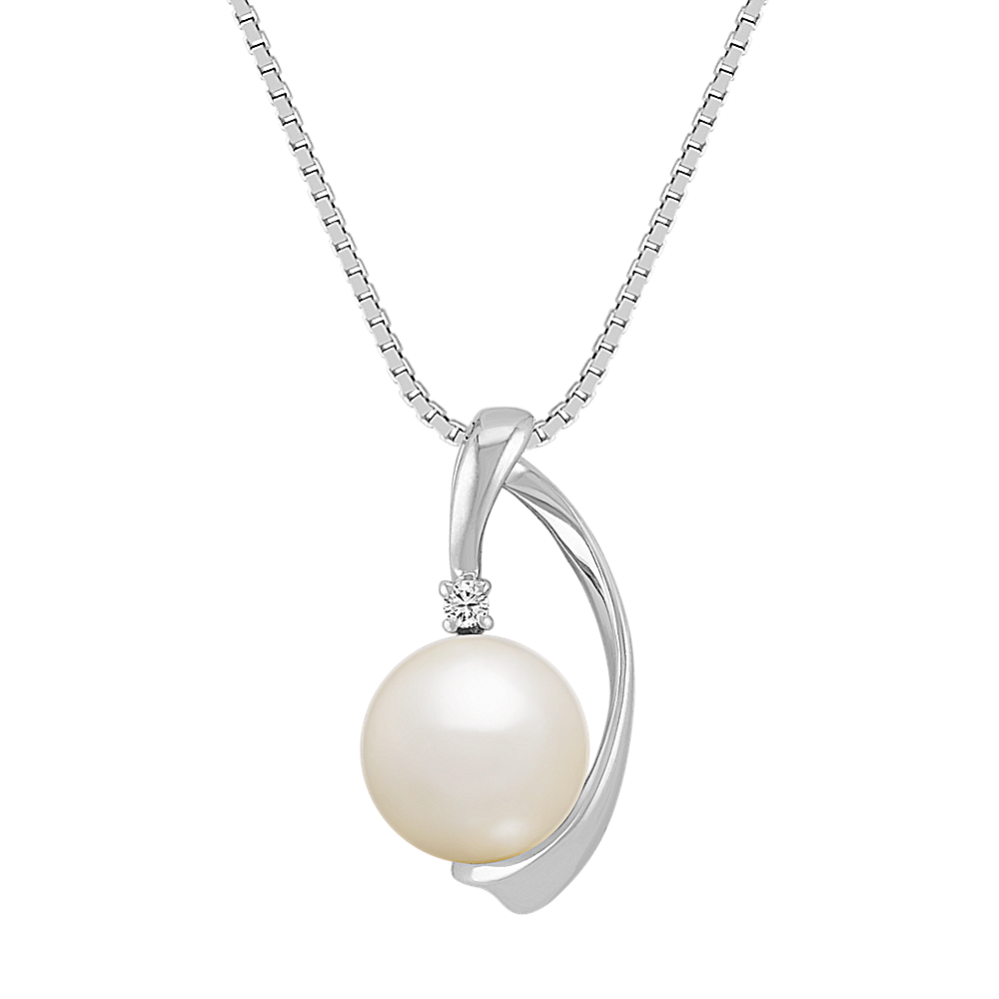 8mm Akoya Cultured Pearl and Diamond Pendant (18'')