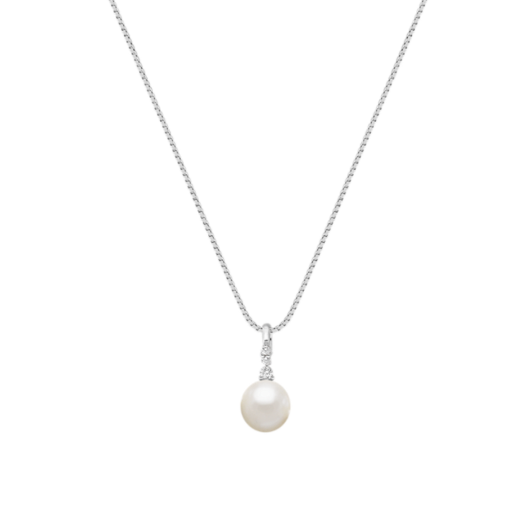 8mm Cultured Akoya Pearl and Natural Diamond Pendant (18 in)