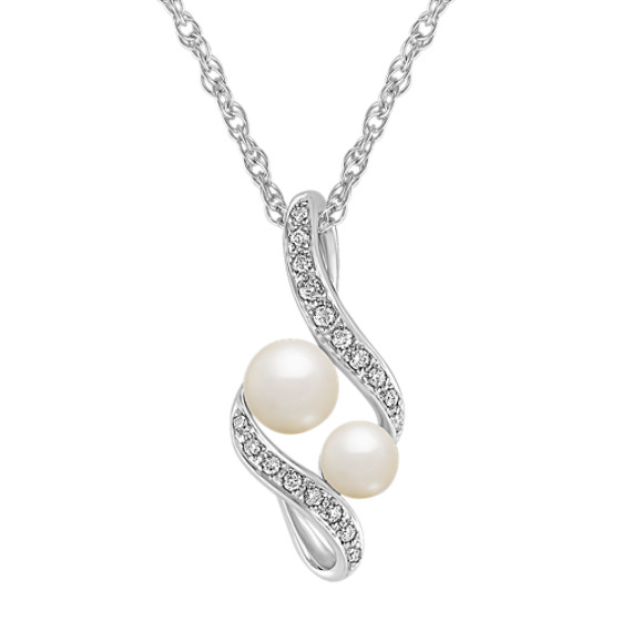 Cultured Freshwater Pearl and Diamond Pendant in Sterling Silver (18 in)