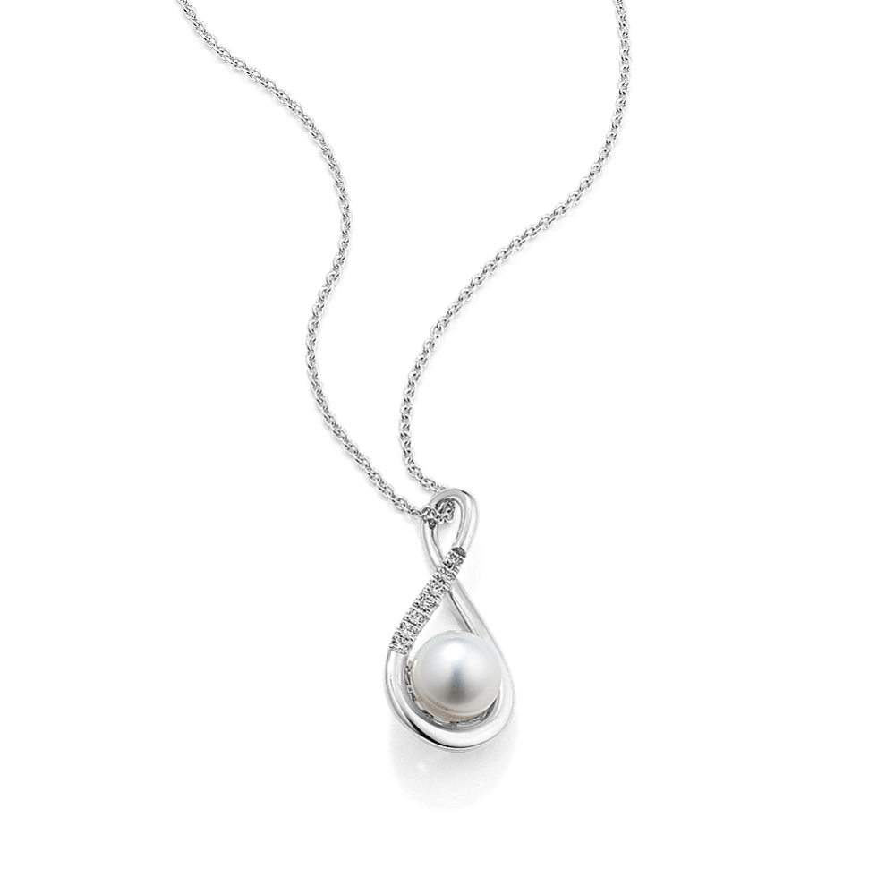 Caspia Cultured Freshwater Pearl & Diamond Pendant