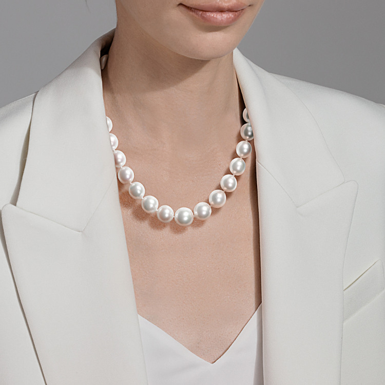 Shop Pearl Strands and Unique Fine Jewelry Collections at Shane Co.