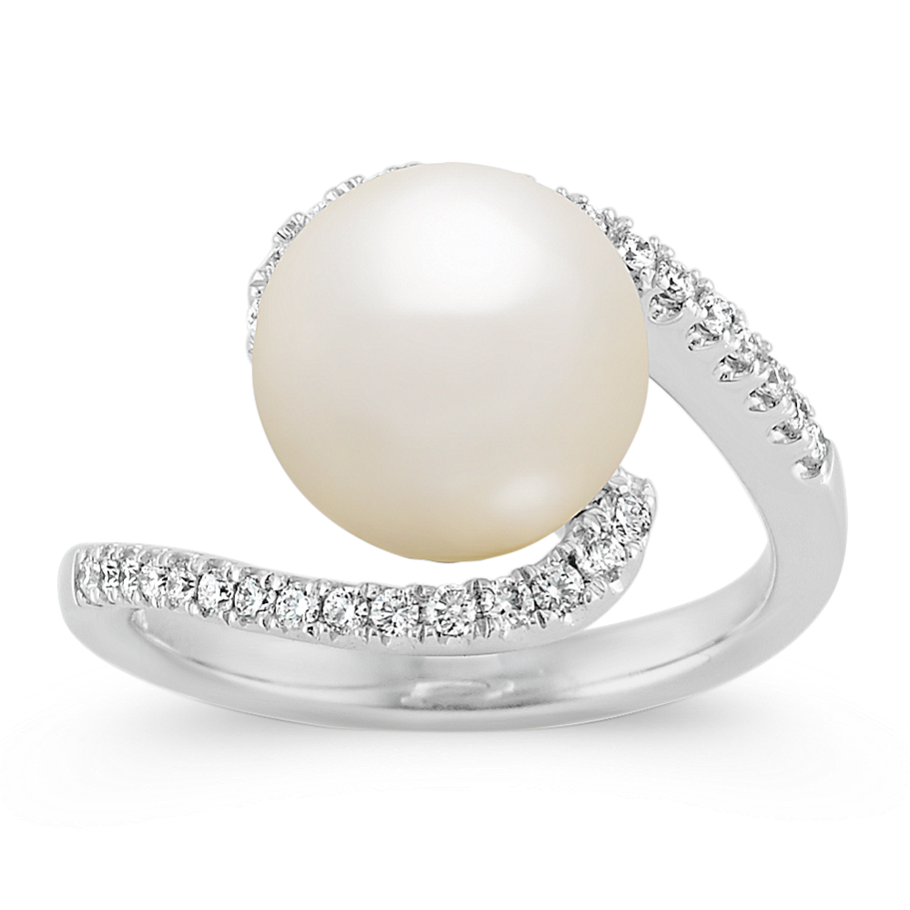 10mm South Sea Cultured Pearl and Diamond Ring