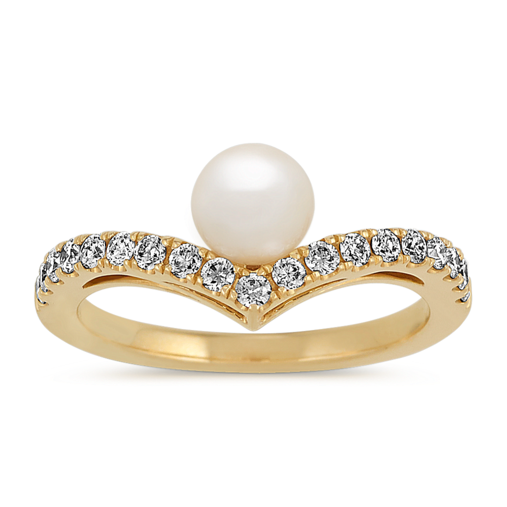 5.5mm Cultured Pearl and Diamond Ring in 14k Yellow Gold
