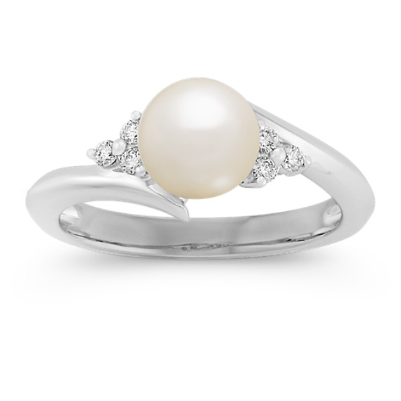 7mm Cultured Akoya Pearl and Round Diamond Ring