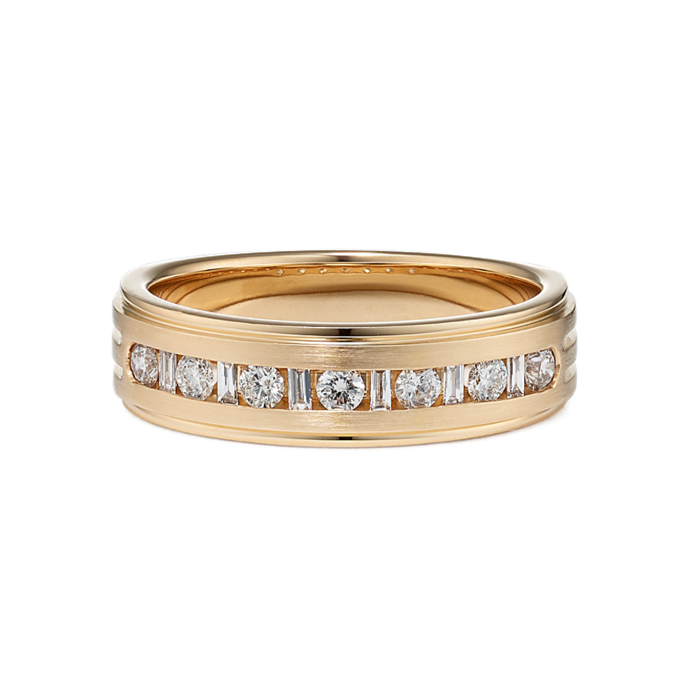 Baguette and Round Diamond Wedding Band in Yellow Gold