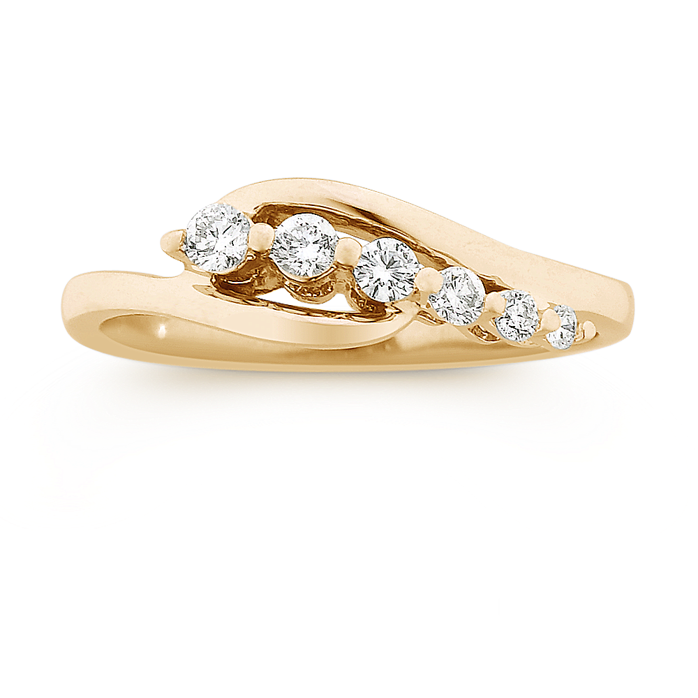 Round Diamond Journey Ring in 14k Yellow Gold
