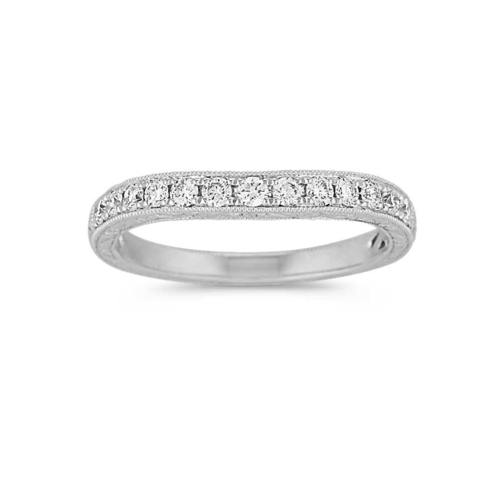 Round Diamond Wedding Band in Platinum