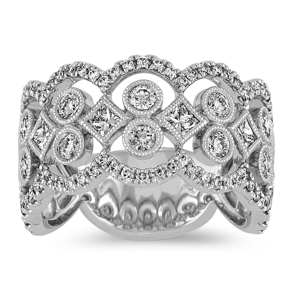 Vintage-Detail Diamond Ring in 14k White Gold